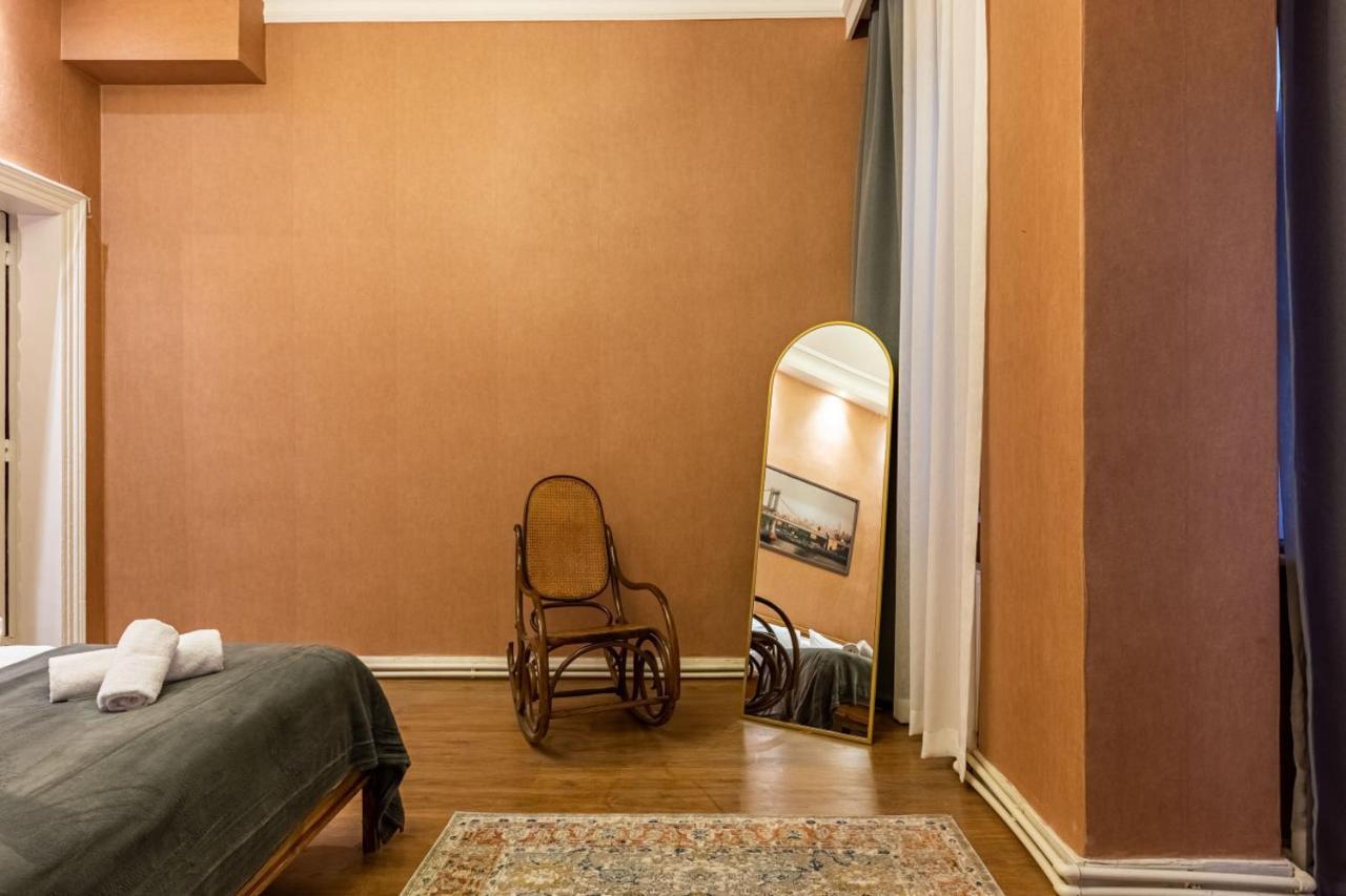 Historical Flat With A Lovely Sea View In Beyoglu Istanbulská provincie Exteriér fotografie